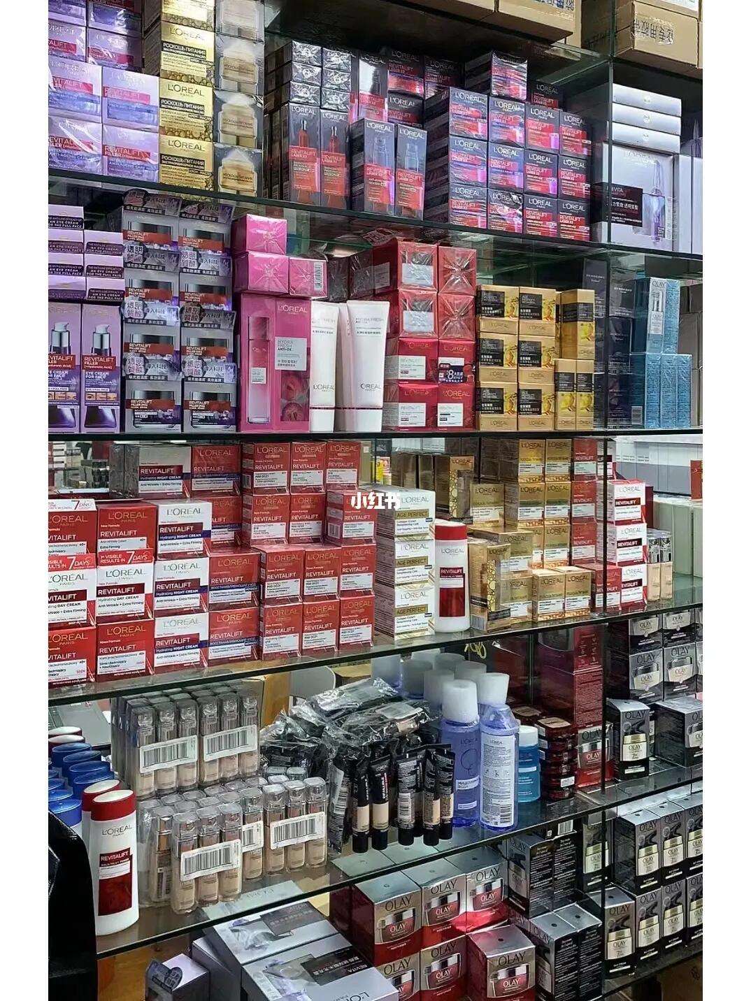明通化妝品市場解析 核心進貨渠道與主流美妝批發(fā)集散地指南